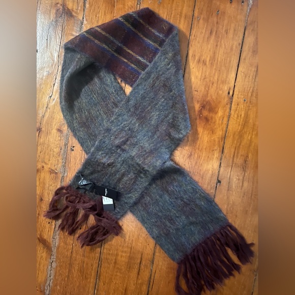 YSL Saint Laurent New NWT stole scarf echarpe mohair maille tartan S23 $1,090 - Picture 2 of 9